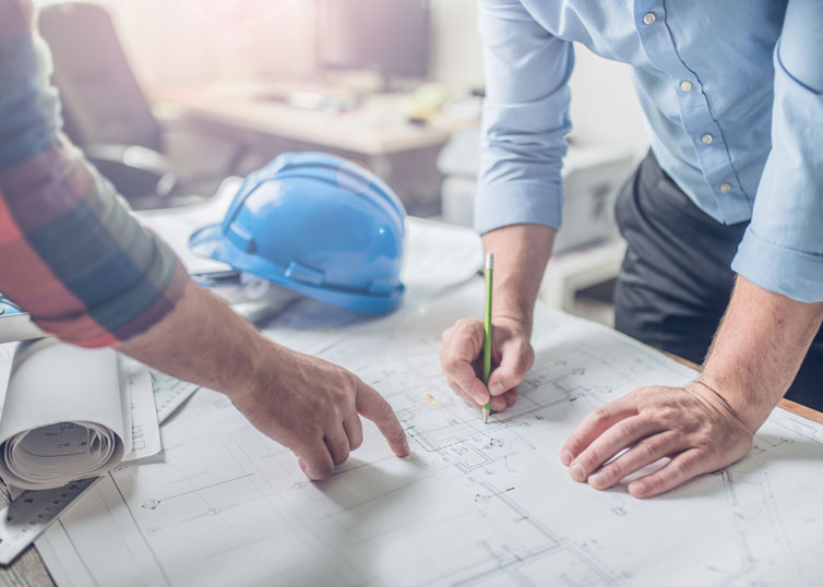 When appraising proposed new luxury homes, it's helpful to meet with the builder